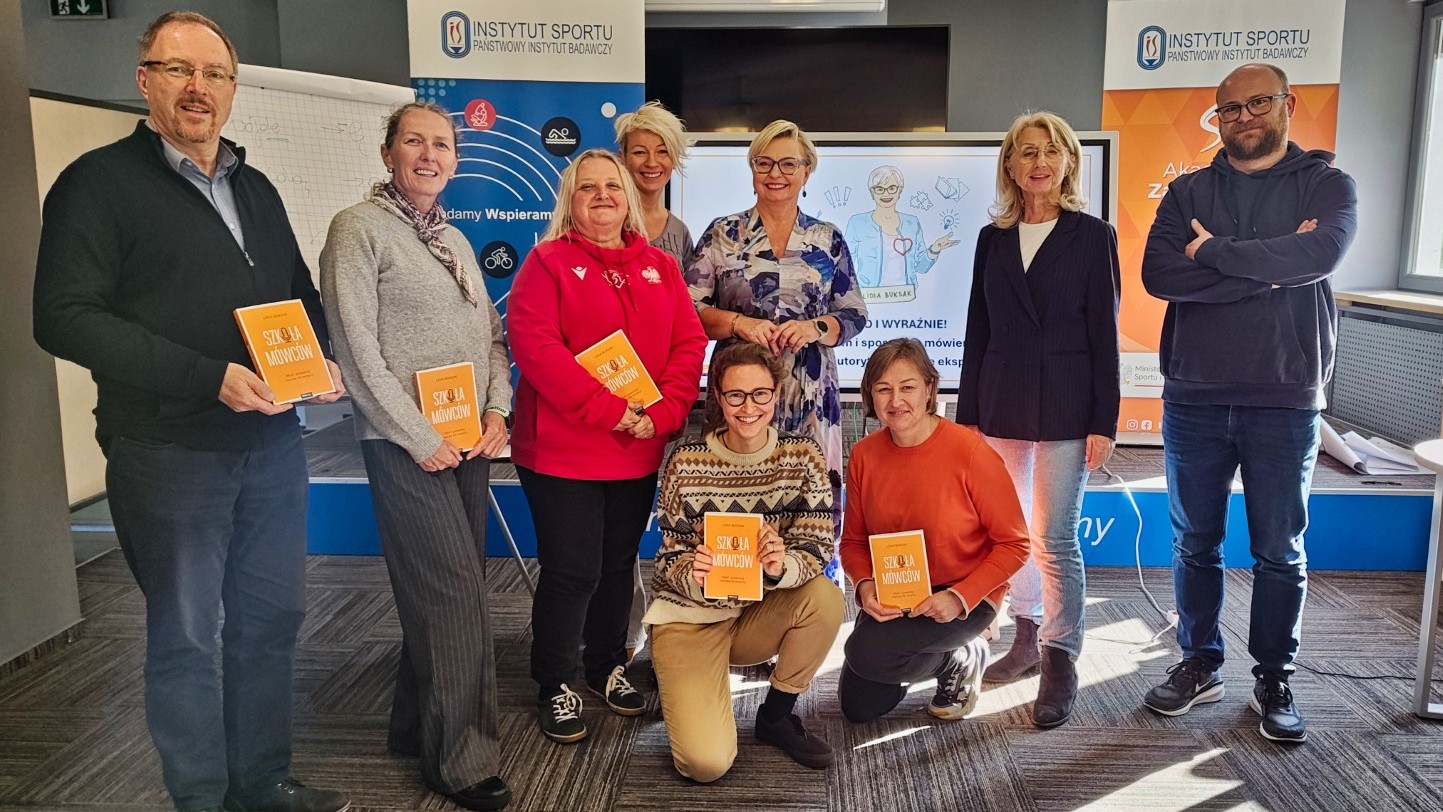 Głośno i wyraźnie! Jak głosem i sposobem mówienia budować autorytet i pozycję eksperta